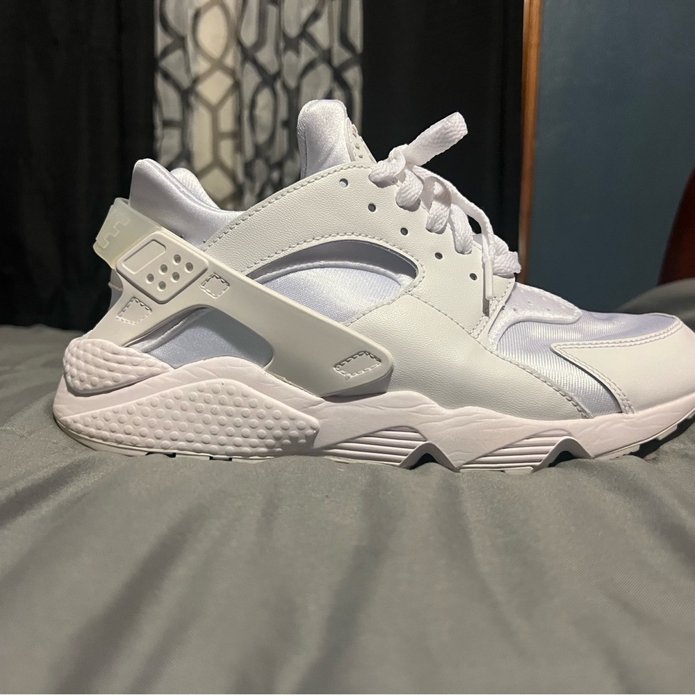 Nike air Huarache.